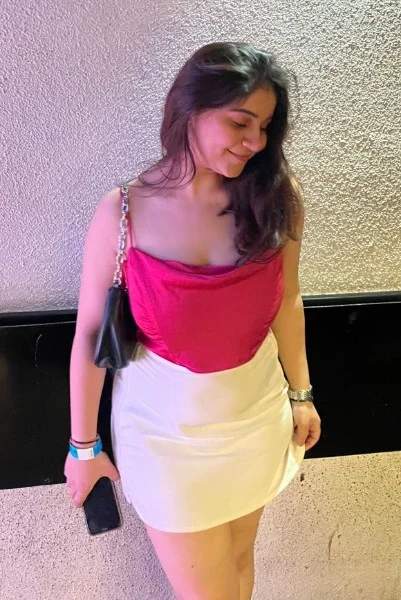 Indore call girl